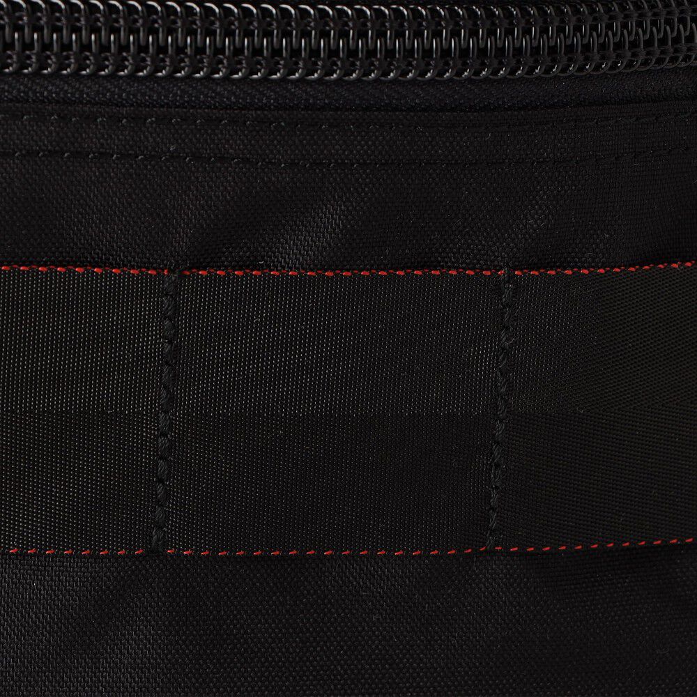 FREIGHTER T-SHOULDER